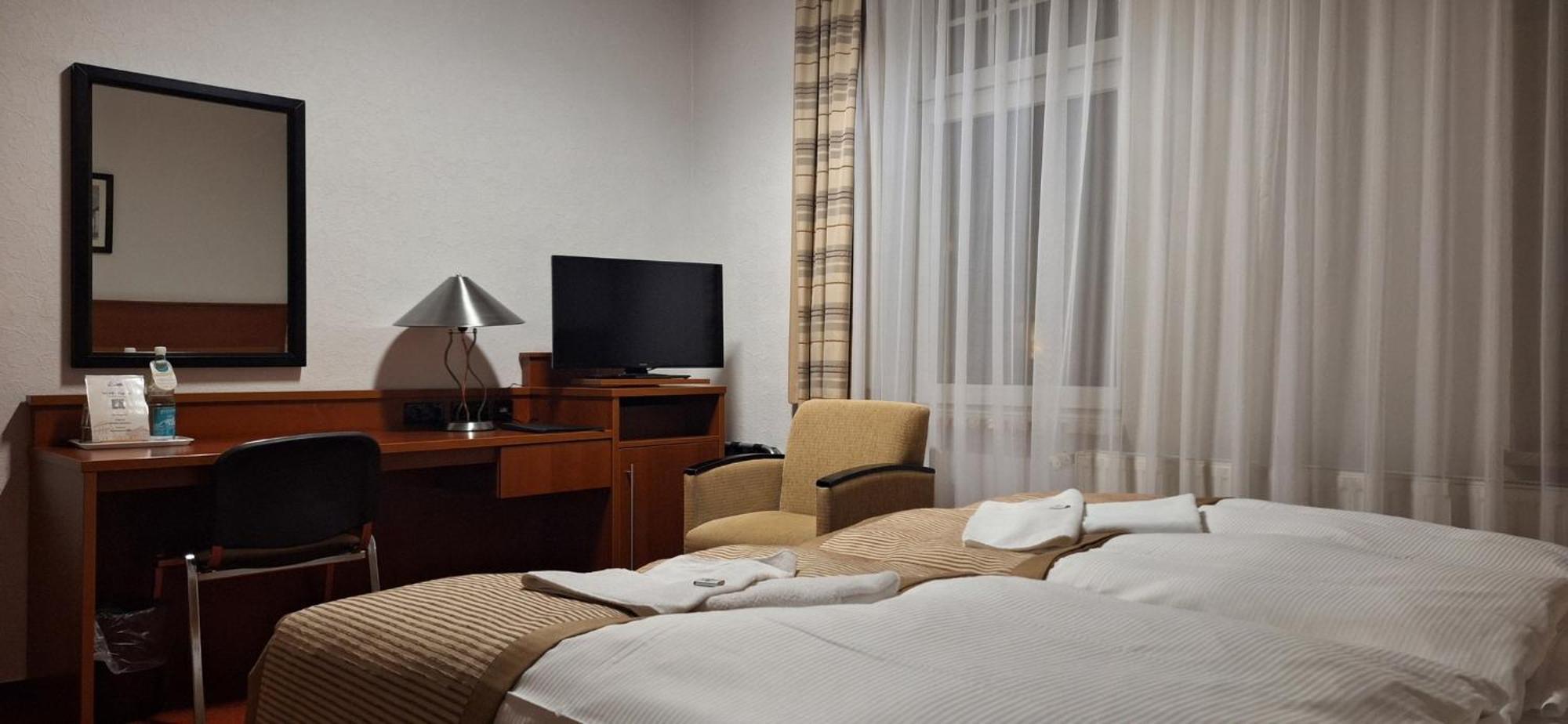 Hotel Boizenburger Hof Ngoại thất bức ảnh