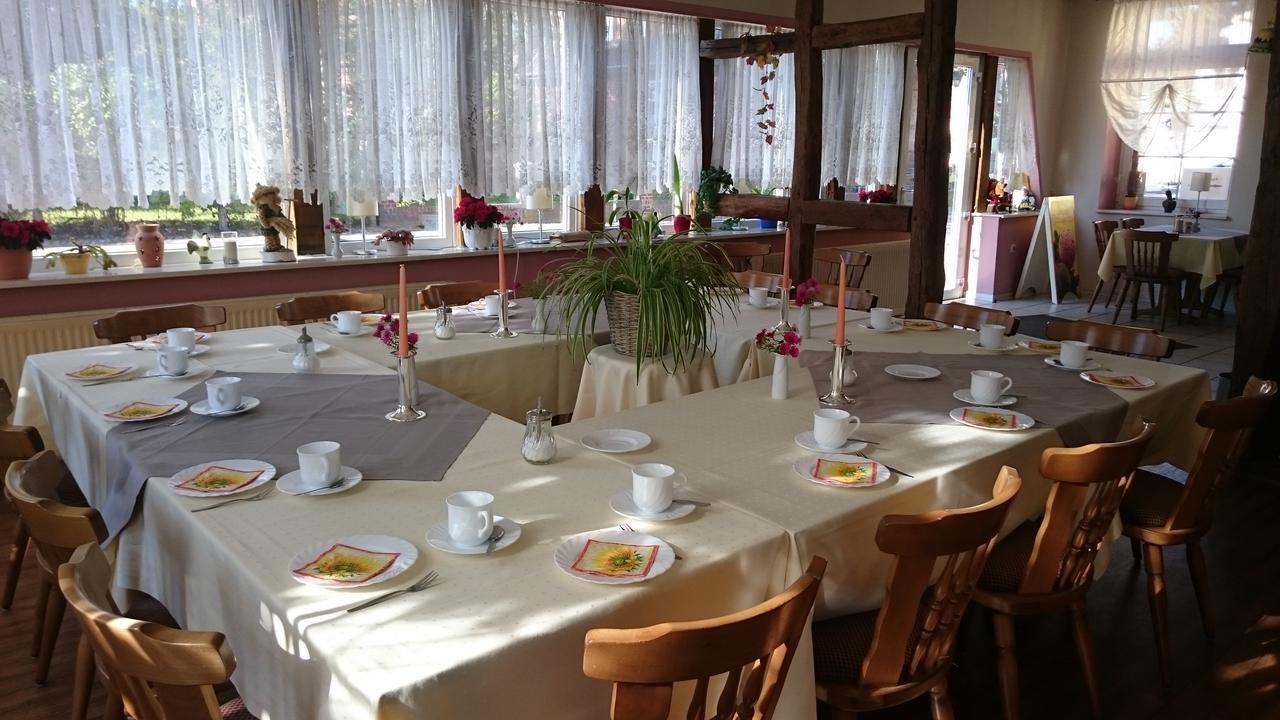 Hotel Boizenburger Hof Ngoại thất bức ảnh